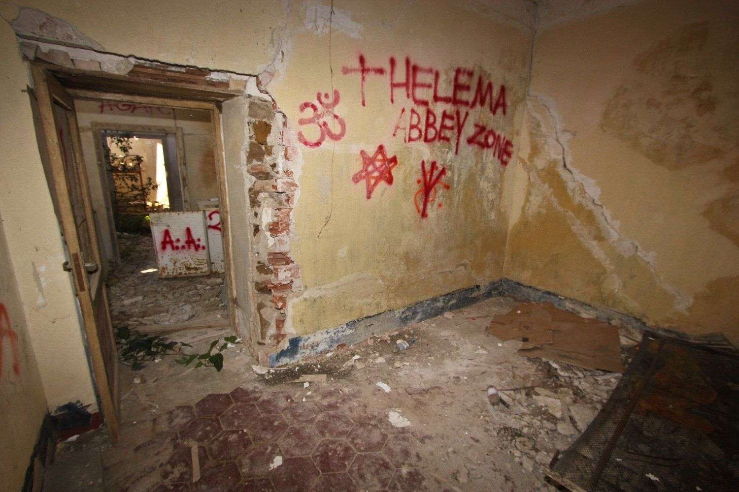 The Abbey of Thelema gallery image 2