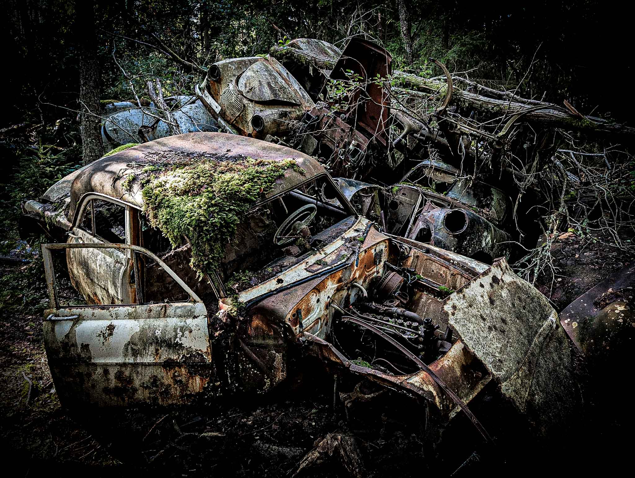 Båstnäs Car Cemetery