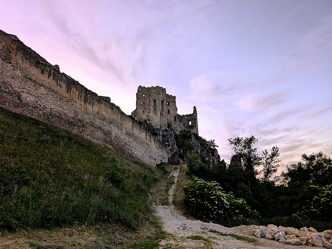 Beckov Castle gallery image 3