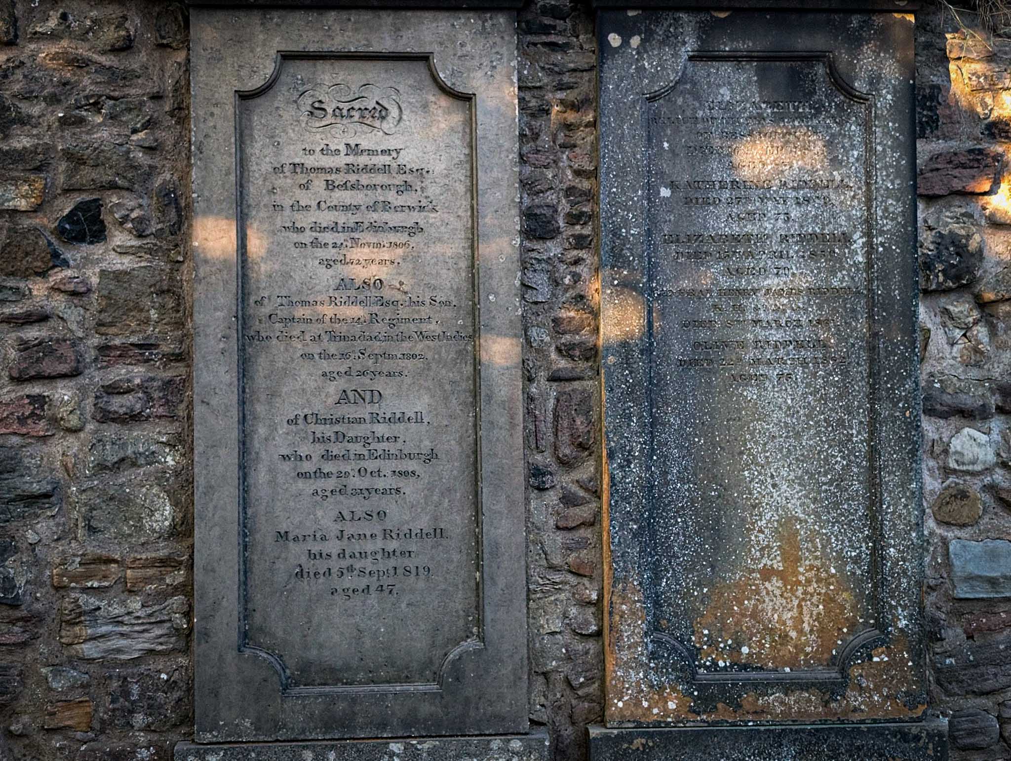 Greyfriars Kirkyard gallery image 5
