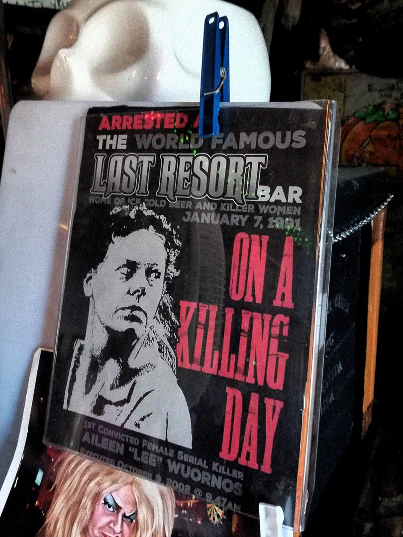 Last Resort Bar gallery image 7