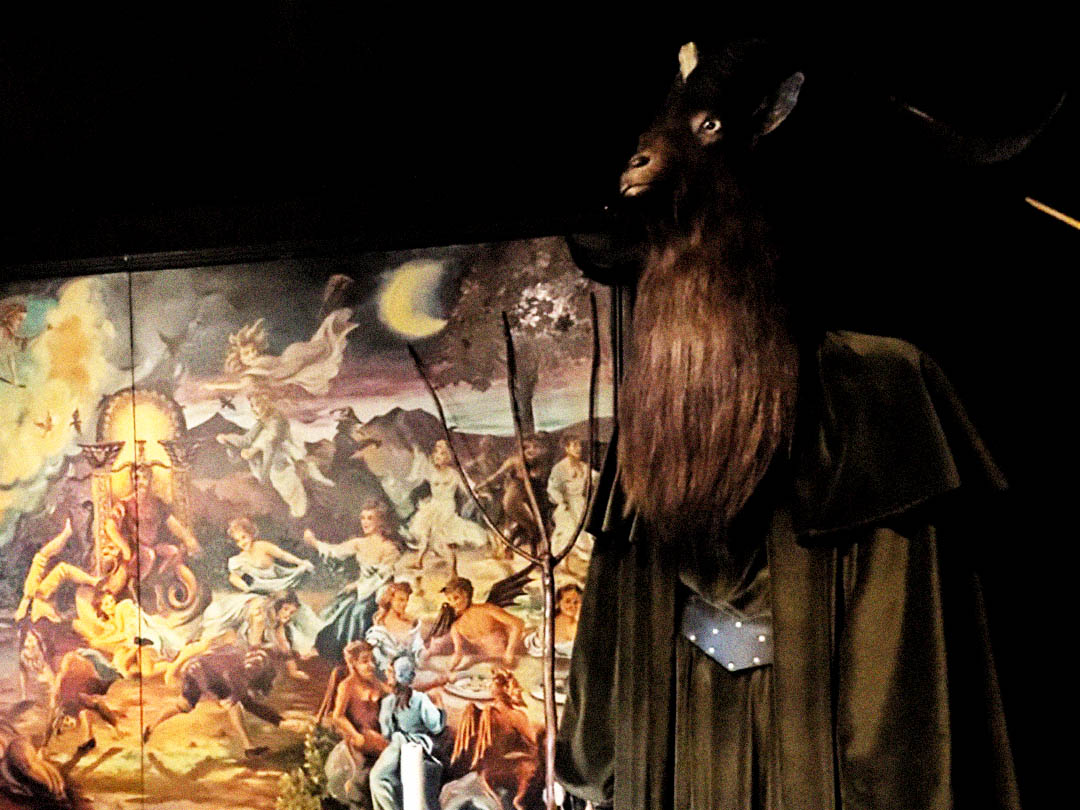 Museum of Witchcraft and Magic
