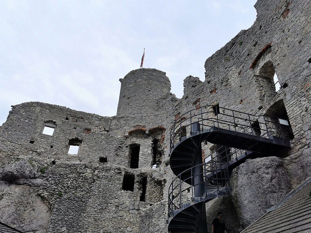 Ogrodzieniec Castle gallery image 7