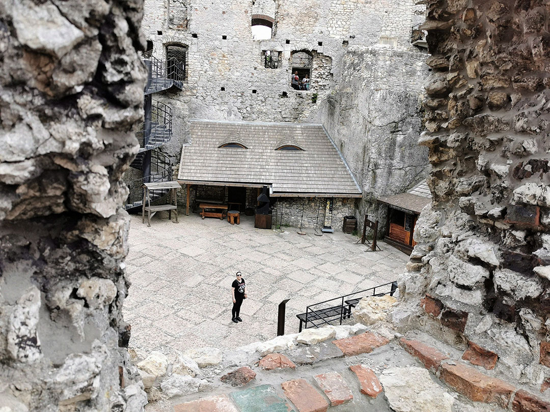 Ogrodzieniec Castle gallery image 8
