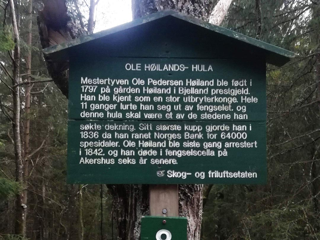 Master Thief Ole Høiland's Cave gallery image 2