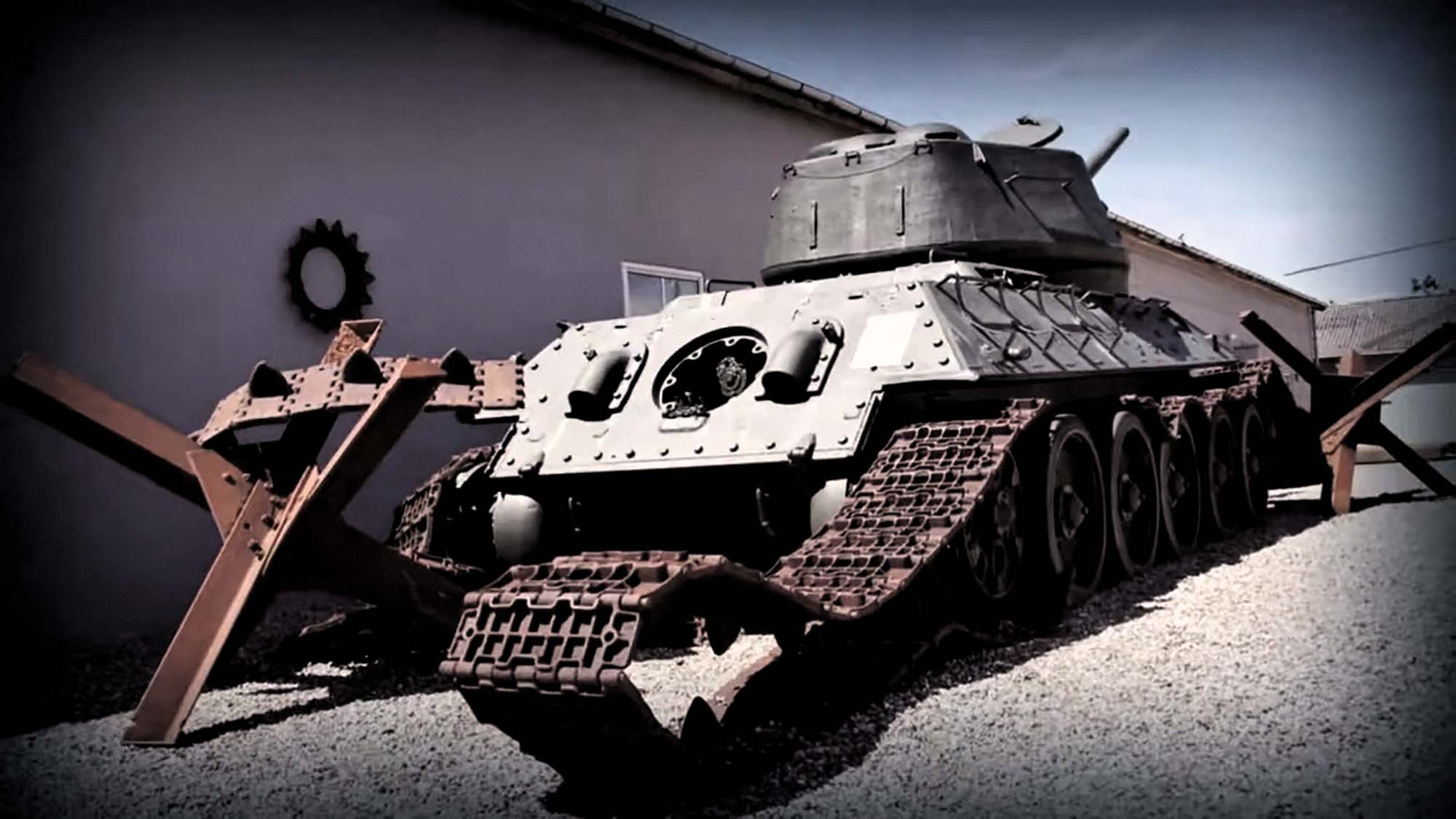 Panzermuseum East
