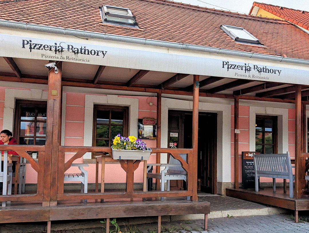 Pizzeria Bathory