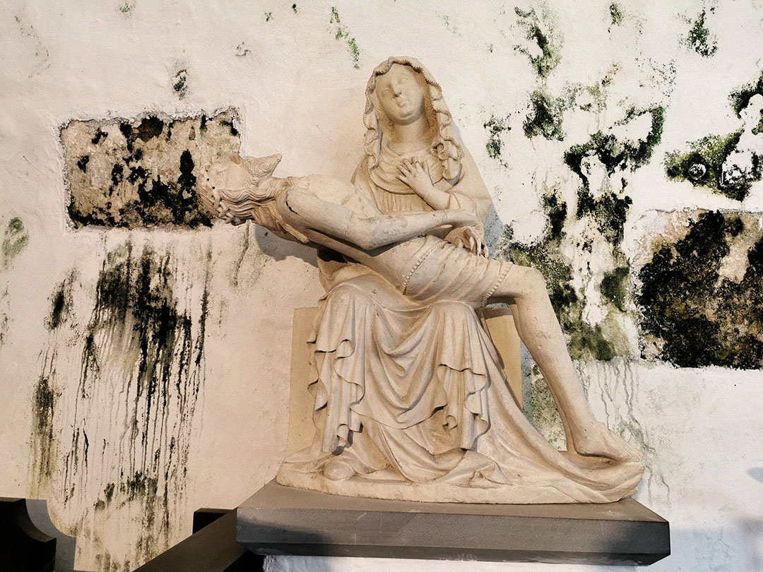 Predjama Castle gallery image 5