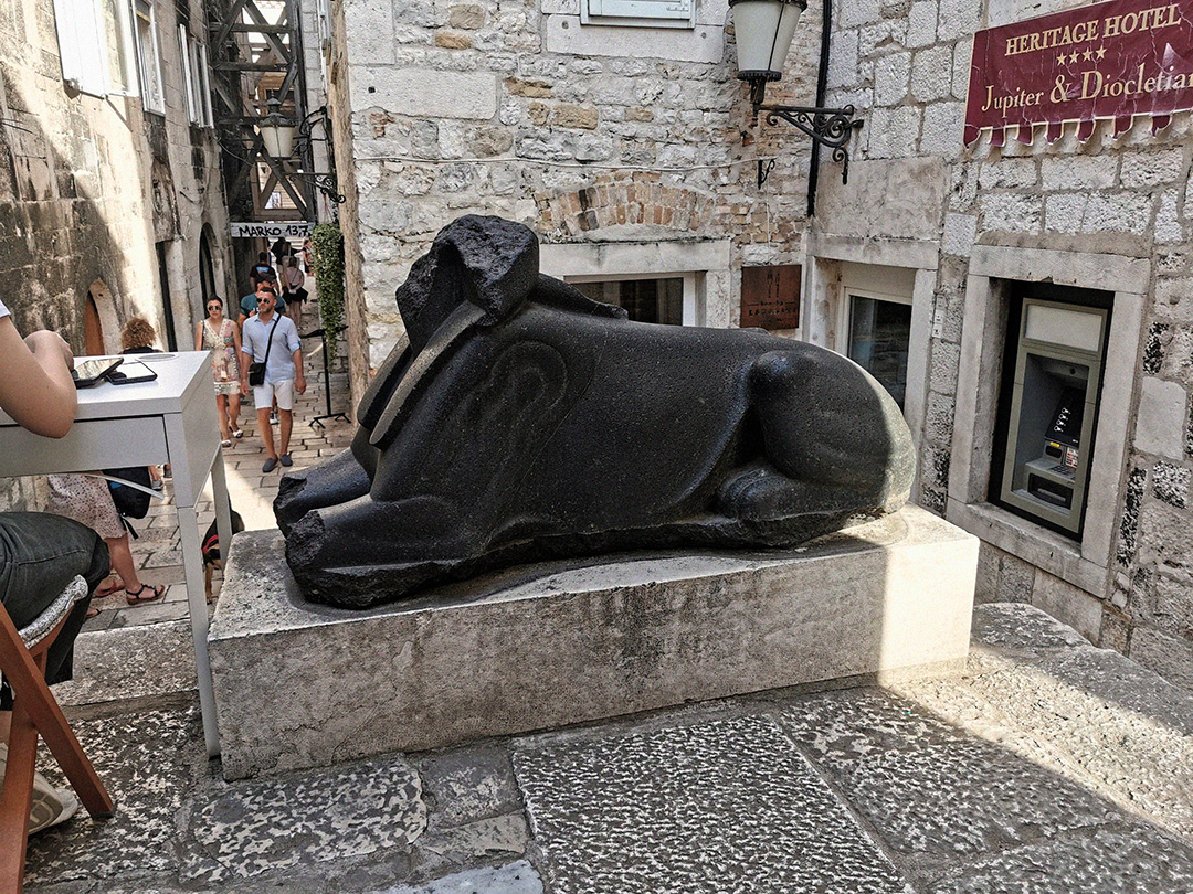 Temple of Jupiter gallery image 7