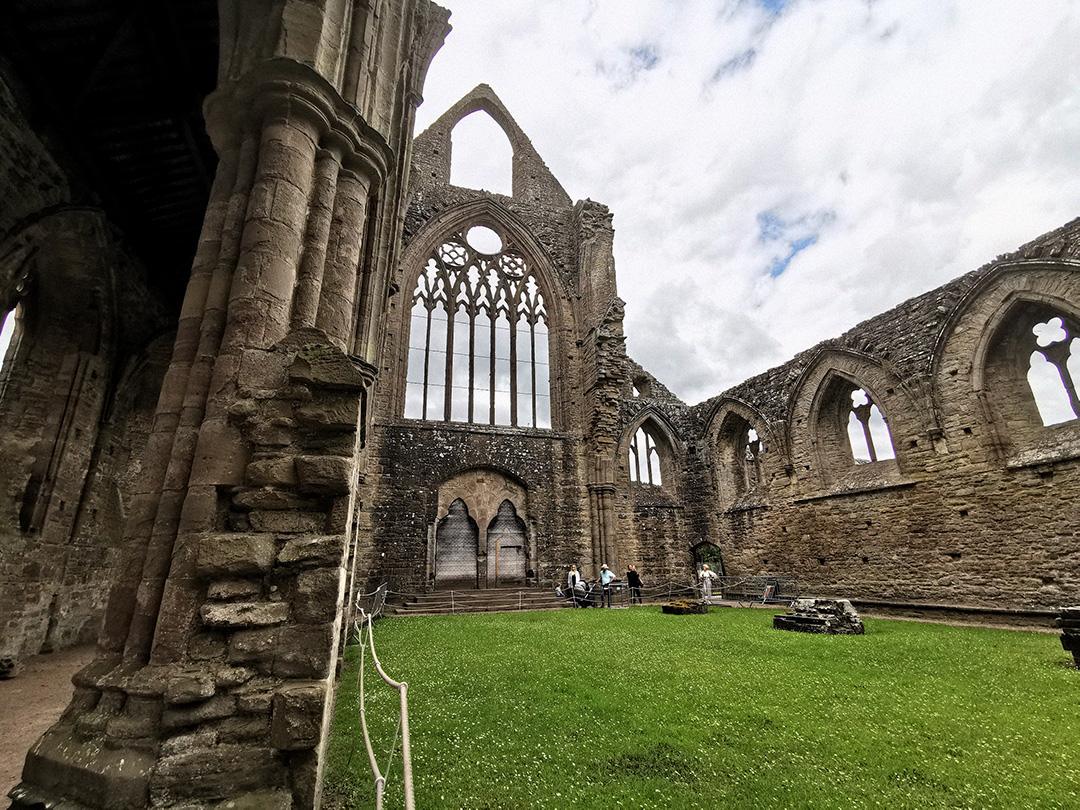 Tintern Abbey gallery image 3
