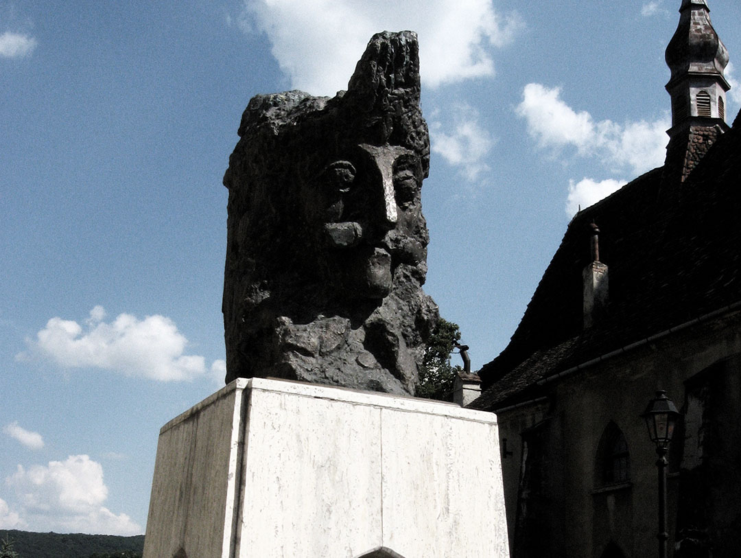 Statue of Vlad Țepeș (Sighișoara)