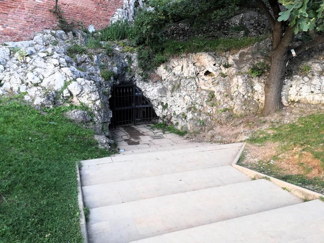 Wawel Dragon’s Den gallery image 6