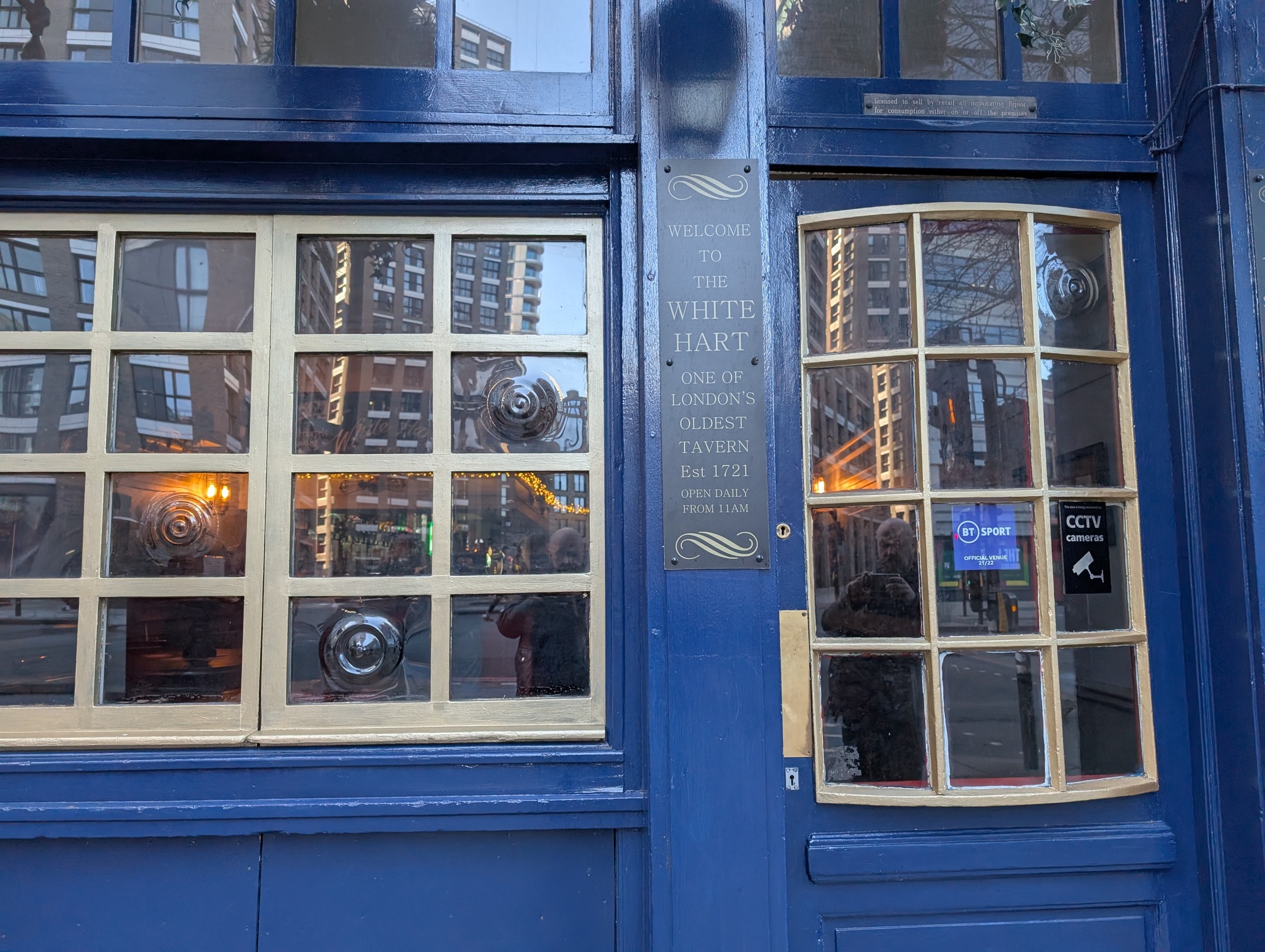 The White Hart gallery image 5