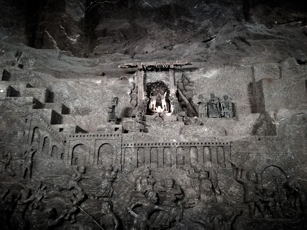 Wieliczka Salt Mine gallery image 6